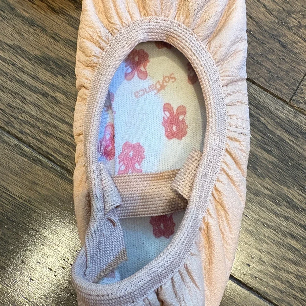 So Danca Bella Ballet Slippers Girls Sz 13.5 C‎ Pink Full Sole Dance Shoes